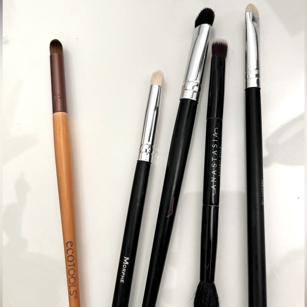 Lot of five eye brushes Anastasia EcoTools Morphe Coastal Scents